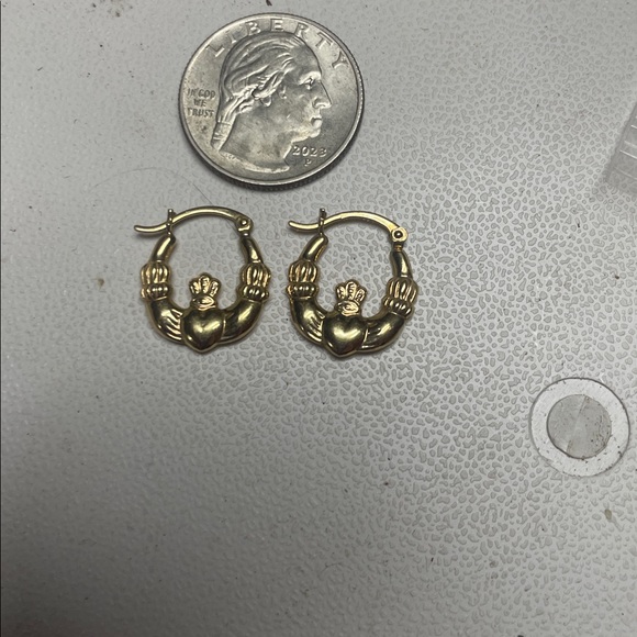 10kt Solid Gold Earrings hoops Celtic Irish - Picture 6 of 6